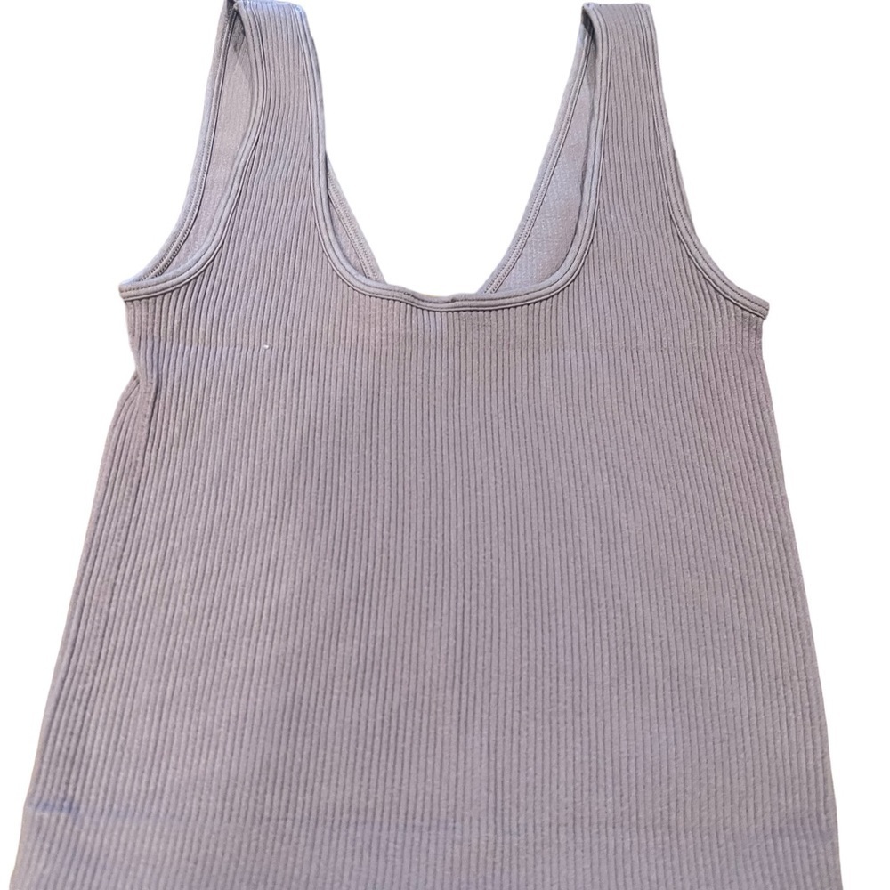 Dynamic Women’s Ribbed V-Neck Tank Top - Picture 2 of 2